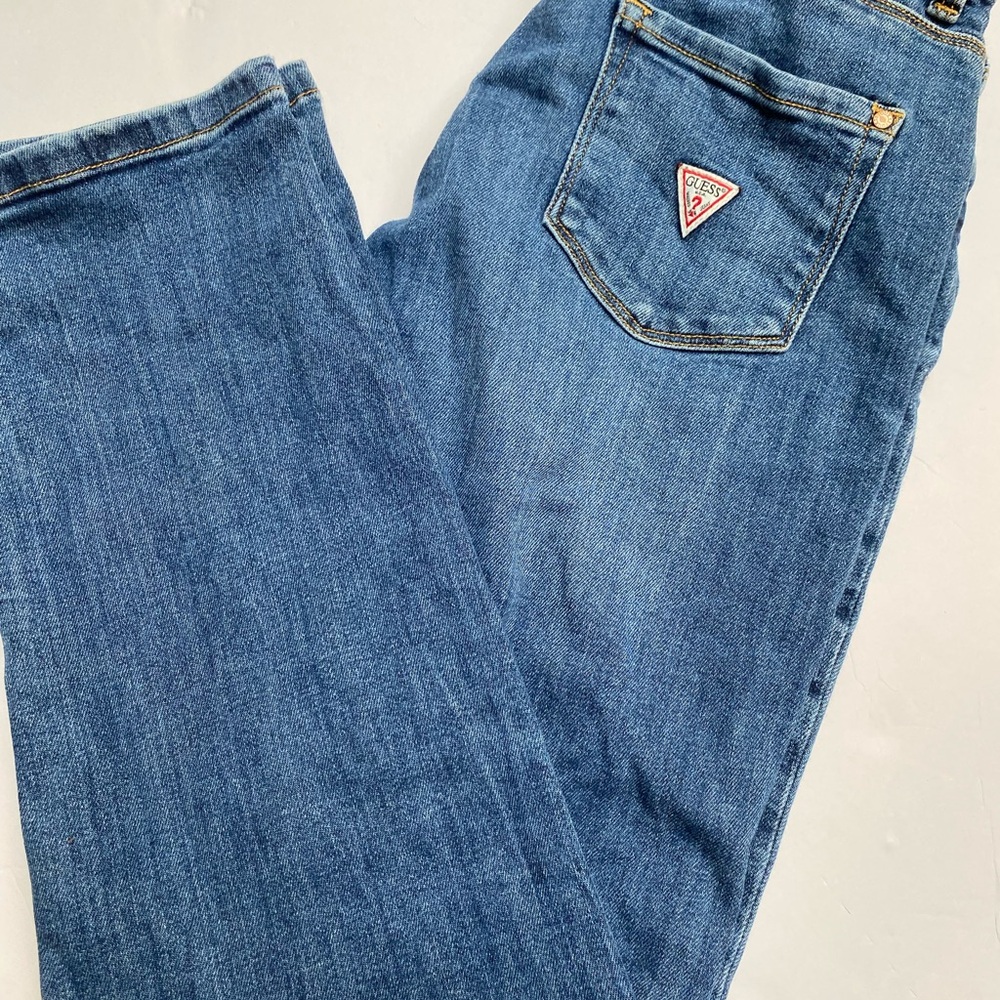 Guess Blue Jeans with vintage inspired triangle logo